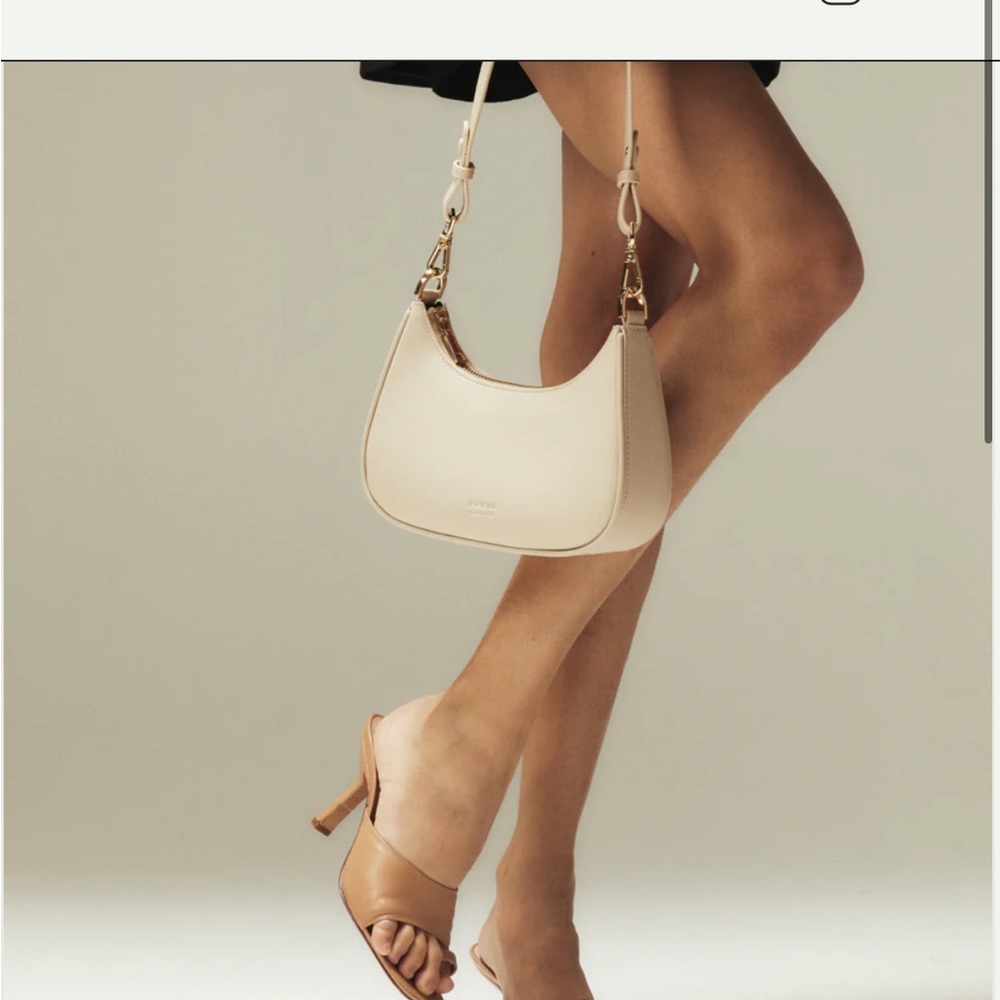 Freja NYC Roma bag in oat